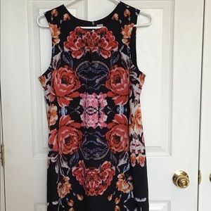 Lightweight summer dress with beautiful red flowers